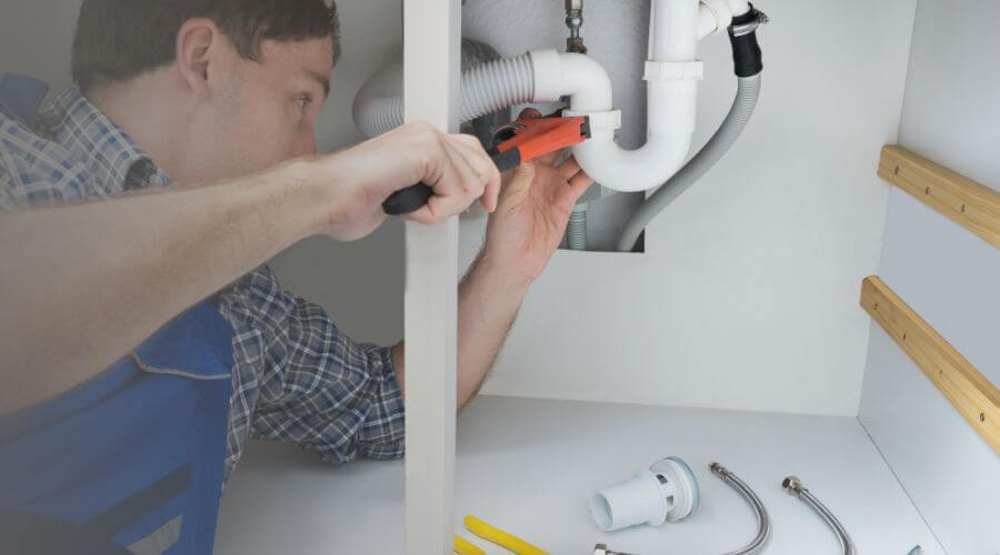 Local expert plumbing services in Ben Wheeler, TX